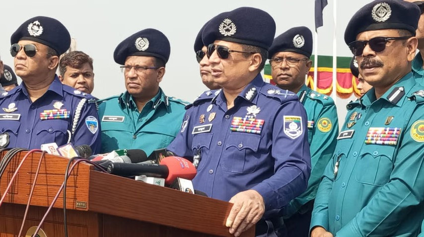 সীমান্তে বিজিবির সঙ্গে কাজ করছে পুলিশ : আইজিপি